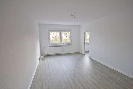 Wohnung Halle (Saale) Trotha - 1 Zimmer, 33 m&sup2;, 190&euro; | Angebot:26285986
