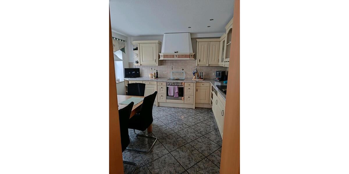 Reihenhaus Eisleben (Lutherstadt) - 6 Zimmer, 90 m&sup2;, 94.000&euro; | Angebot:23863635