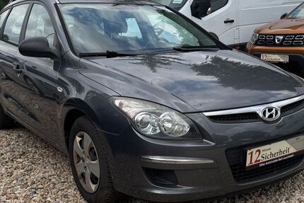 Hyundai i30 99.921 km 4.999 &euro; Bad Lauchstädt 06246
