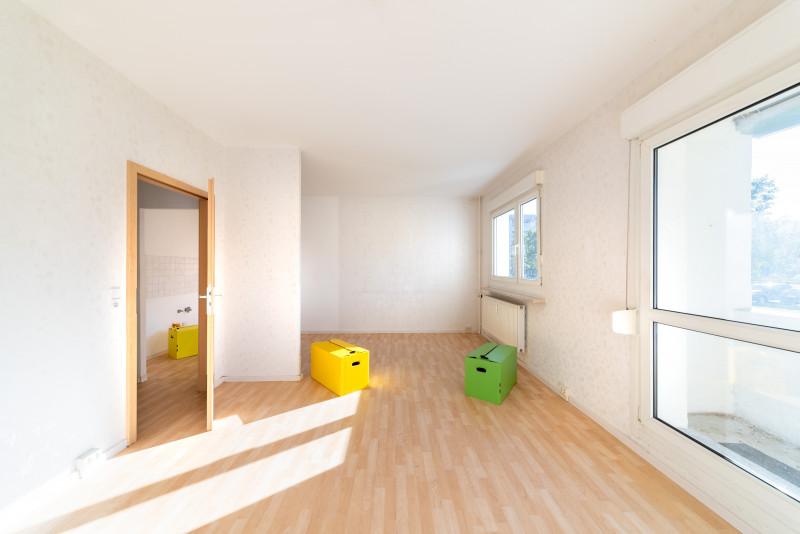 Erdgeschoßwohnung Halle (Saale) Halle-Neustadt - 2 Zimmer, 49 m&sup2;, 337&euro; | Angebot:25321012