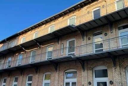 Wohnung Halle Damaschkestraße - 1 Zimmer, 25 m&sup2;, 270&euro; | Angebot:24721243