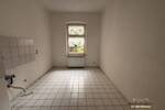 Etagenwohnung Bitterfeld Anhaltsiedlung - 4 Zimmer, 120 m&sup2;, 755&euro; | Angebot:26502887
