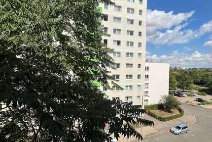 Wohnung Halle (Saale) Halle-Neustadt - 3 Zimmer, 57 m&sup2;, 339&euro; | Angebot:27565099
