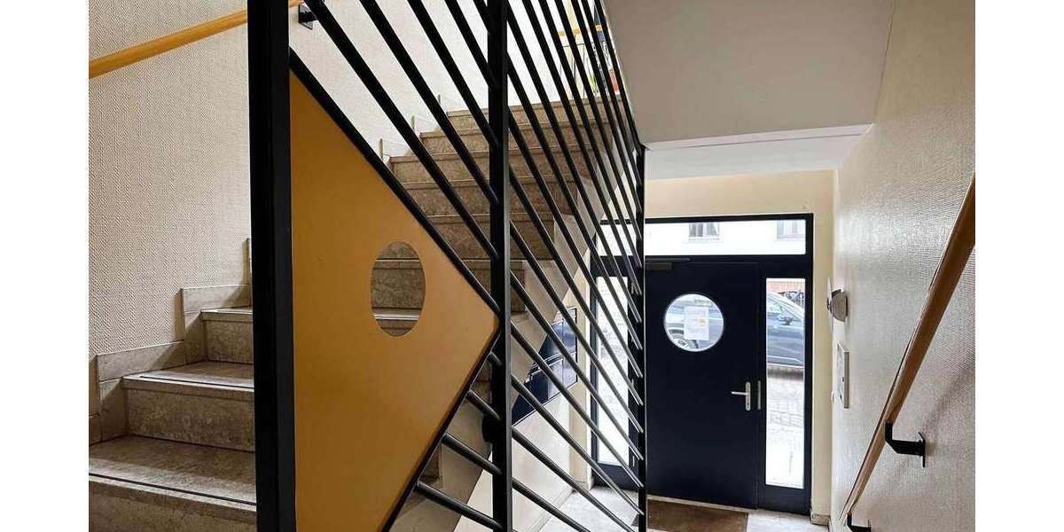 Etagenwohnung Halle Am Wasserturm/Thaerviertel - 3 Zimmer, 77 m&sup2;, 720&euro; | Angebot:27550454