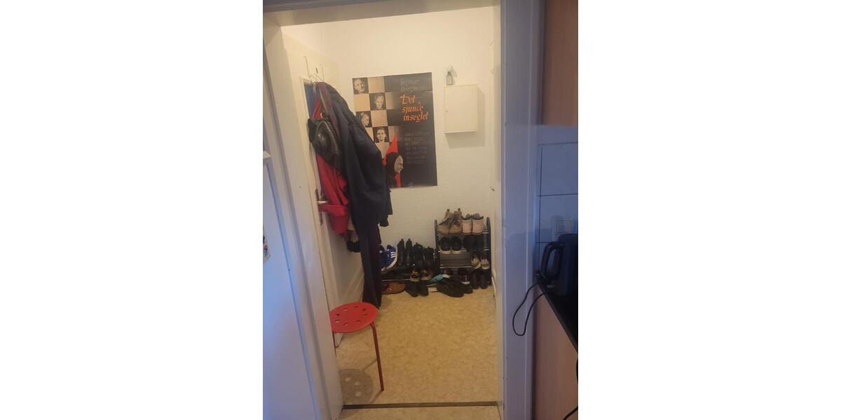 Etagenwohnung Halle (Saale) Damaschkestraße - 2 Zimmer, 40 m&sup2;, 400&euro; | Angebot:26618544