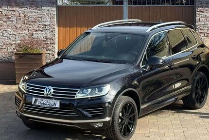 VW Touareg 149.987 km 23.999 &euro; Salzatal 06198