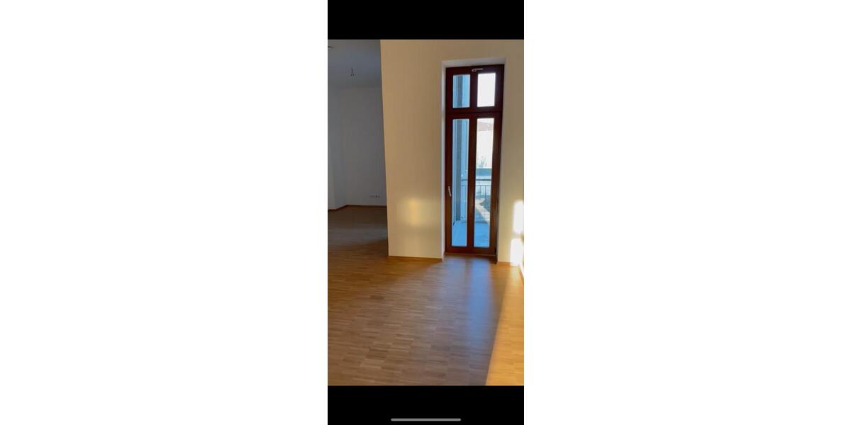 Etagenwohnung Halle (Saale) Büschdorf - 4 Zimmer, 108 m&sup2;, 1.625&euro; | Angebot:25171479
