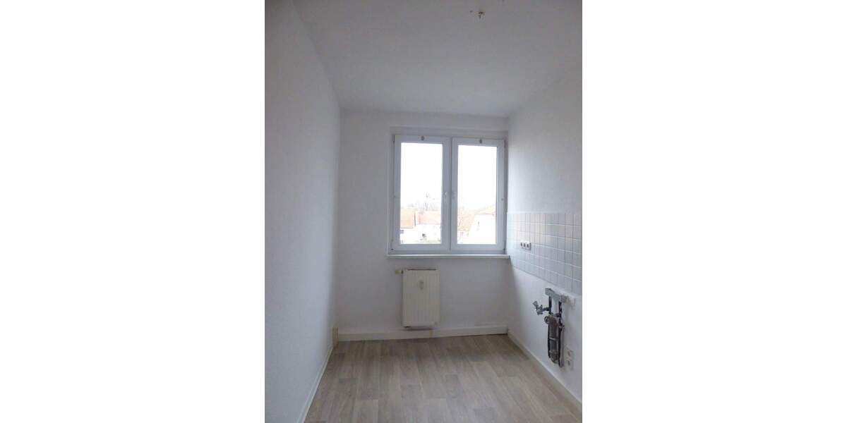Etagenwohnung Bad Lauchstädt - 3 Zimmer, 58 m&sup2;, 359&euro; | Angebot:25040609