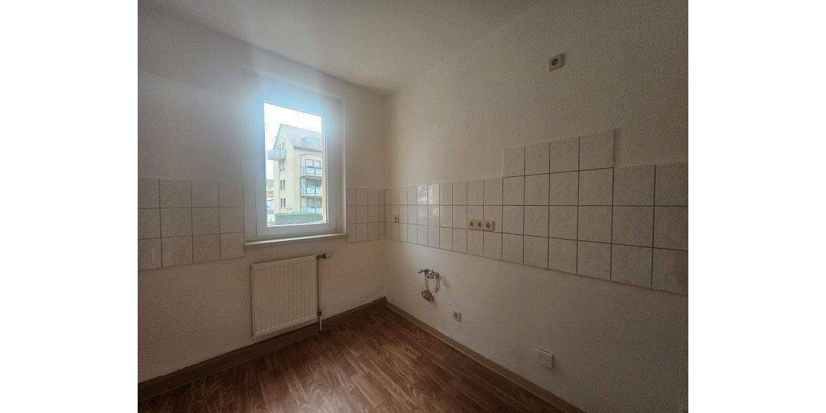 Etagenwohnung Braunsbedra Neumark - 2 Zimmer, 50 m&sup2;, 330&euro; | Angebot:25768905