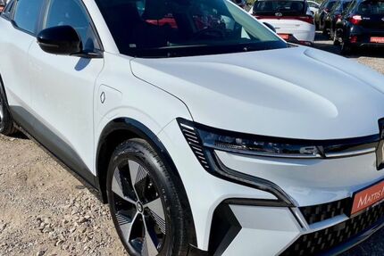 Renault Megane E-TECH 43.345 km 23.400 € Weißenfels 06667