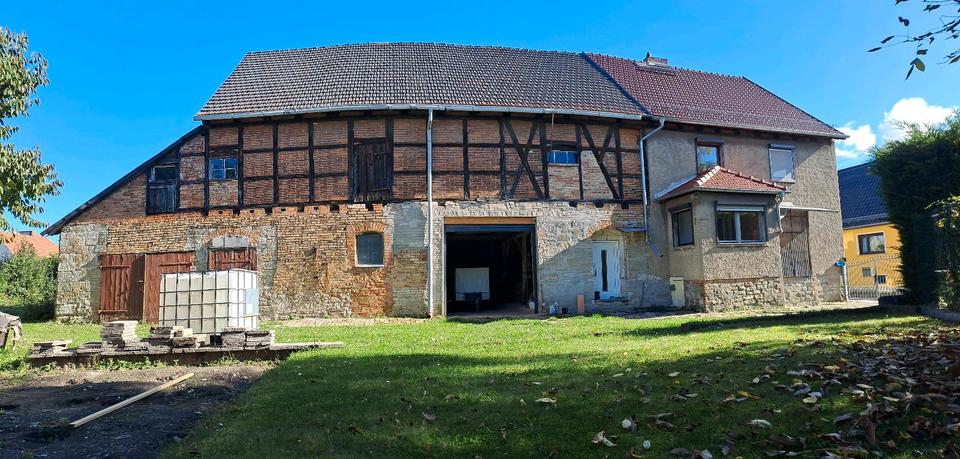Einfamilienhaus Teutschenthal - 5 Zimmer, 130 m&sup2;, 200.000&euro; | Angebot:23174582