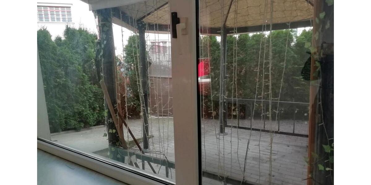 Erdgeschoßwohnung Halle (Saale) Damaschkestraße - 2 Zimmer, 68 m&sup2;, 600&euro; | Angebot:26591335