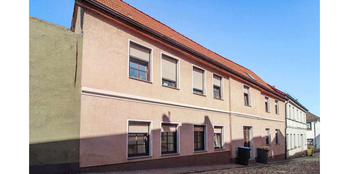 Einfamilienhaus Wettin-Löbejün Löbejün - 10 Zimmer, 210 m&sup2;, 280.000&euro; | Angebot:26828425