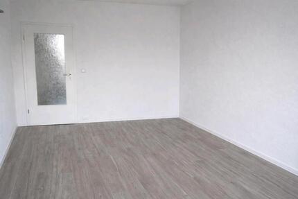 Wohnung Halle (Saale) Frohe Zukunft - 4 Zimmer, 81 m&sup2;, 852&euro; | Angebot:25390575