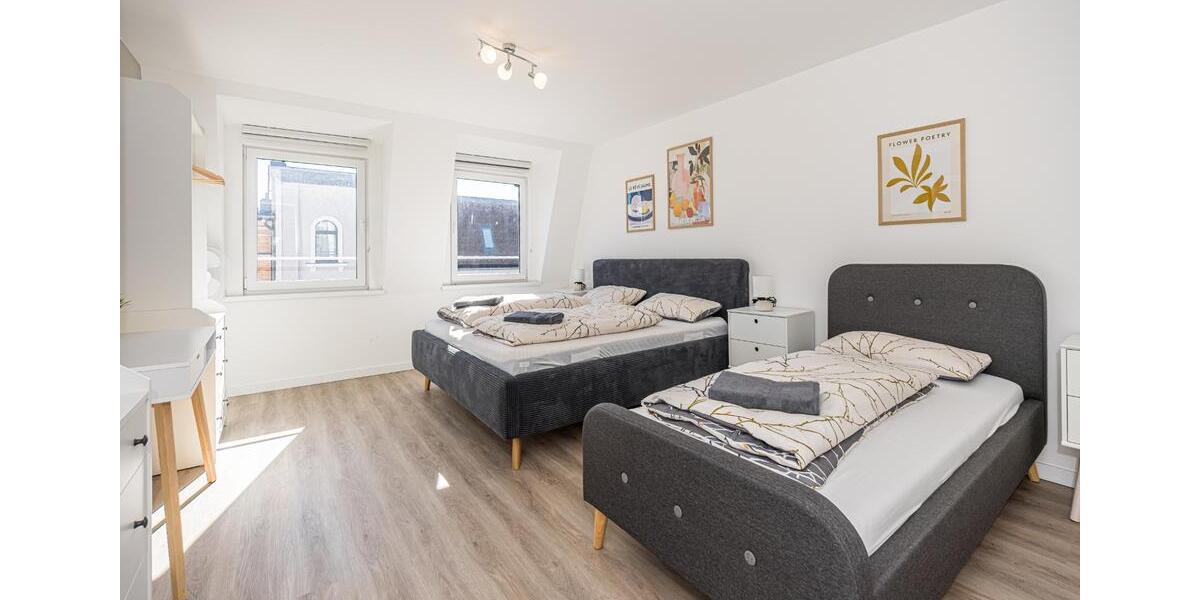 Etagenwohnung Halle (Saale) Büschdorf - 3 Zimmer, 90 m&sup2;, 100&euro; | Angebot:26401162