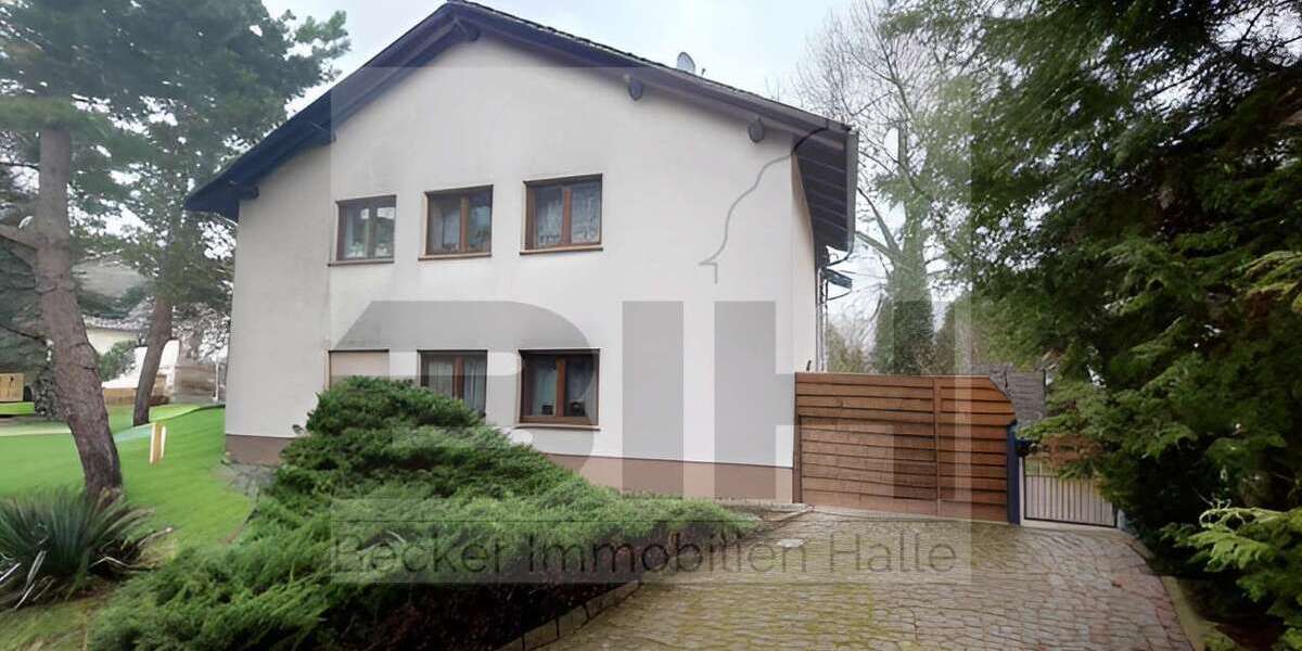 Einfamilienhaus Bad Lauchstädt - 13 Zimmer, 400 m&sup2;, 450.000&euro; | Angebot:24844440