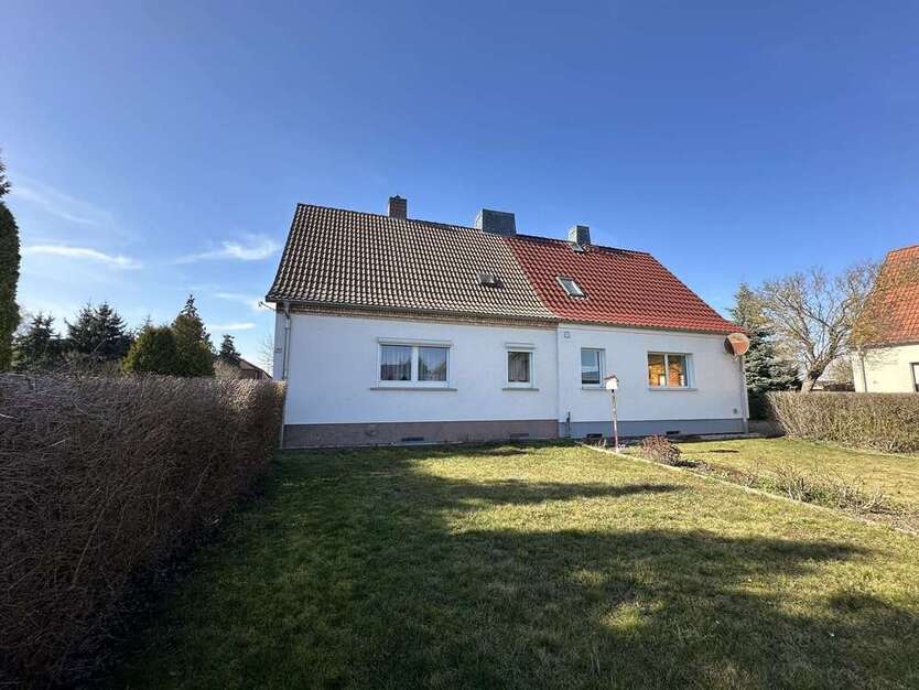 Haus zum Kaufen in Wettin-Löbejün 129.000 € 100 m²