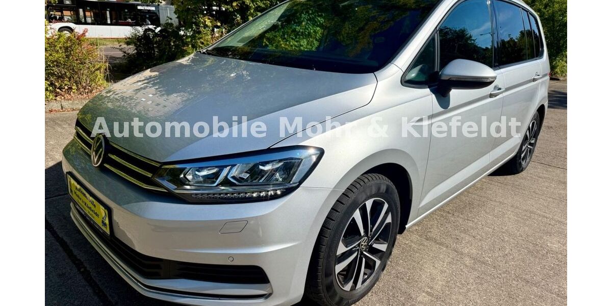 VW Touran 108.000 km 19.999 € Halle-Neustadt 06124