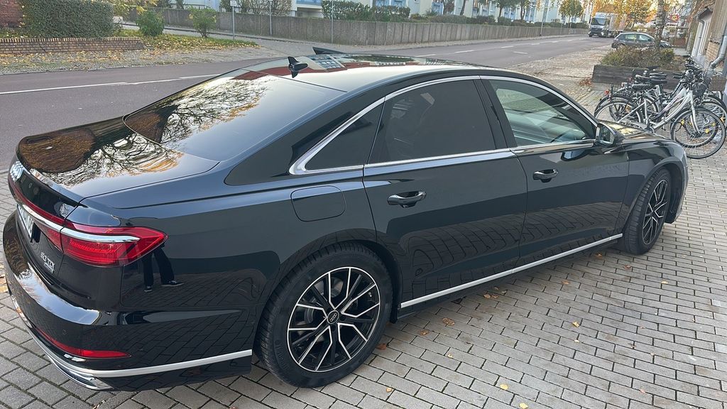 Audi A8 122.369 km 37.900 &euro; Köthen / Anhalt 06366