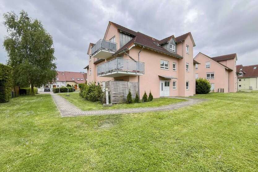 Wohnung zum Kaufen in Landsberg 129.000 € 77.11 m²