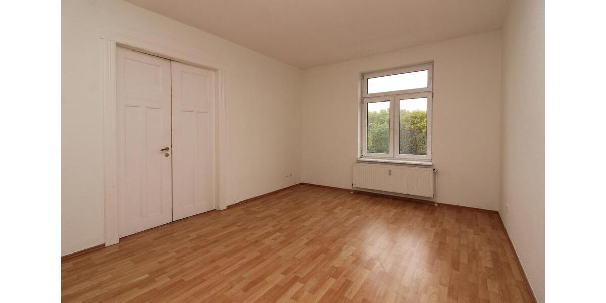 Etagenwohnung Halle (Saale) Büschdorf - 3 Zimmer, 85 m&sup2;, 595&euro; | Angebot:26659427