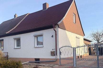Haus Halle (Saale) Damaschkestraße - 3 Zimmer, 96 m&sup2;, 229.000&euro; | Angebot:25773625