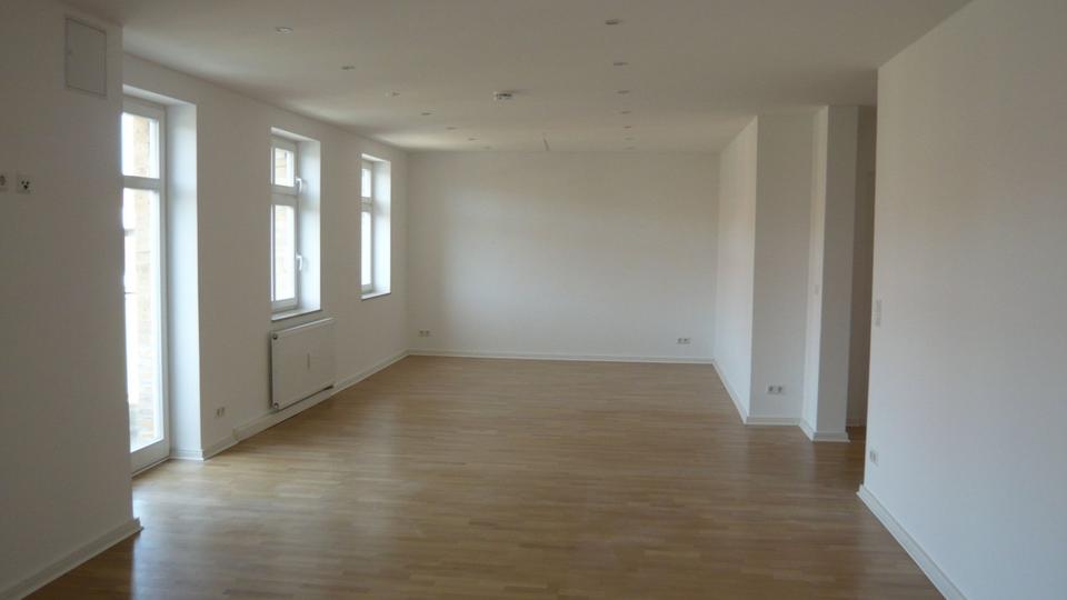 Etagenwohnung Delitzsch - 3 Zimmer, 123 m&sup2;, 1.050&euro; | Angebot:26350226