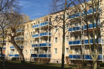 Altersgerechte Wohnung im Erdgeschoß mit großem Balkon und Dusche! zimmer