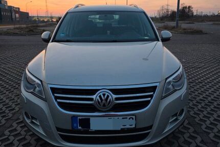 VW Tiguan 103.500 km 9.000 &euro; Halle Saale 06108