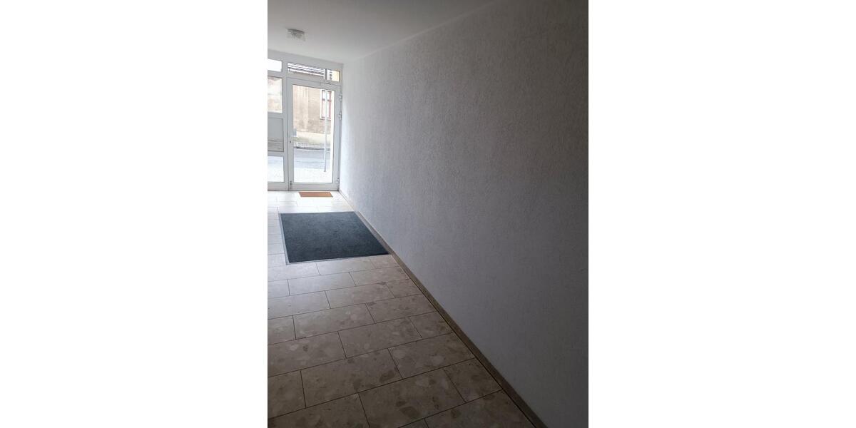 Erdgeschoßwohnung Bad Lauchstädt - 2 Zimmer, 72 m&sup2;, 540&euro; | Angebot:25844363