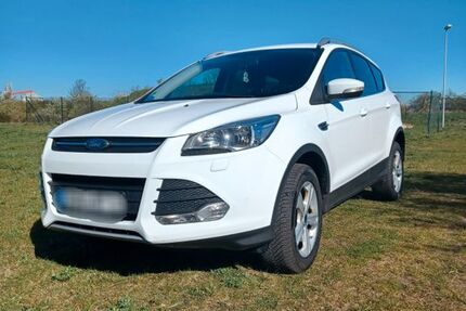 Ford Kuga 176.500 km 9.500 &euro; Könnern 06420
