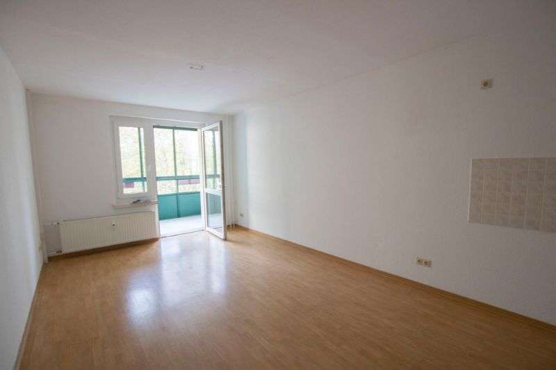 Etagenwohnung Halle (Saale) Südstadt - 1 Zimmer, 35 m&sup2;, 302&euro; | Angebot:26163388