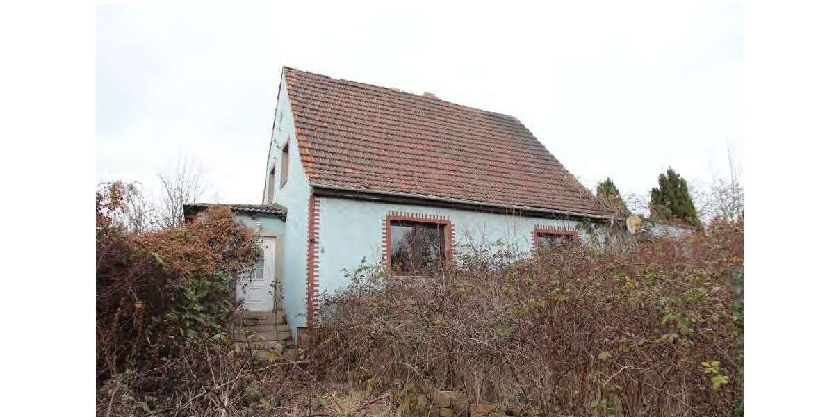 Einfamilienhaus Wettin-Löbejün Löbejün - 5 Zimmer, 146 m&sup2;, 10.000&euro; | Angebot:26183141