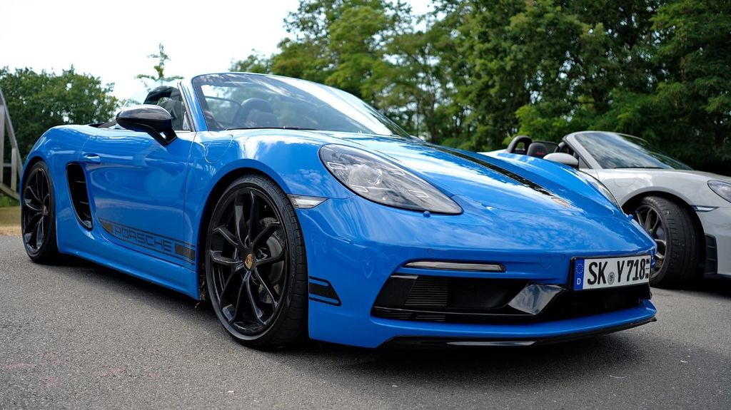 Porsche Boxster 19.033 km 76.770 &euro; KABELSKETAL 06184