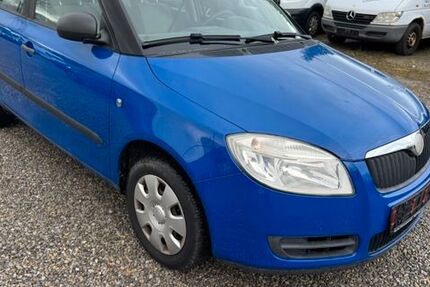 Skoda Fabia 123.000 km 1.999 &euro; HALLE 06116
