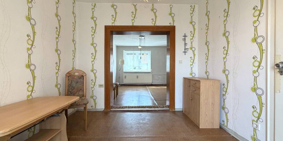 Reihenmittelhaus Bitterfeld-Wolfen Wolfen - 5 Zimmer, 80 m&sup2;, 76.000&euro; | Angebot:26391517