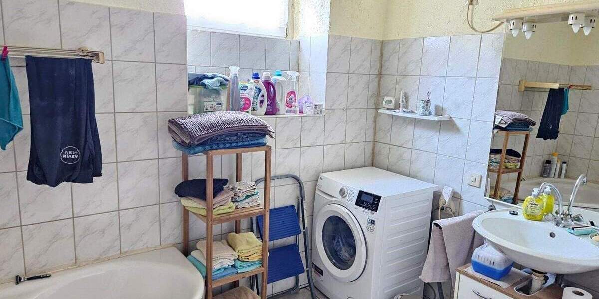 Einfamilienhaus Salzatal Beesenstedt - 5 Zimmer, 130 m&sup2;, 59.000&euro; | Angebot:25709126