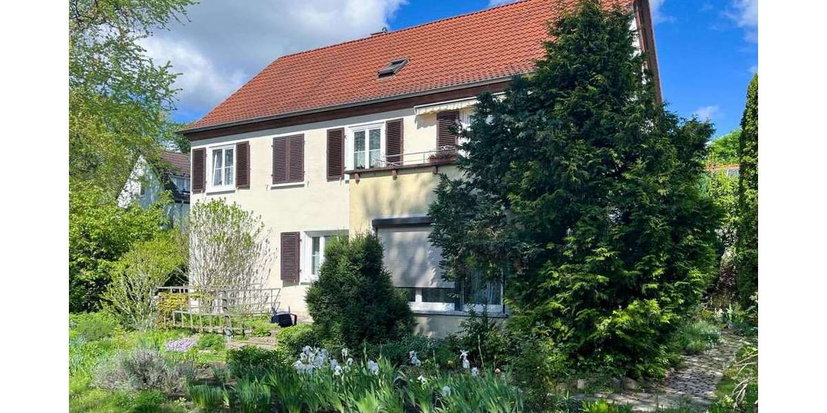 Einfamilienhaus Schkopau - 8 Zimmer, 200 m&sup2;, 330.000&euro; | Angebot:25306212
