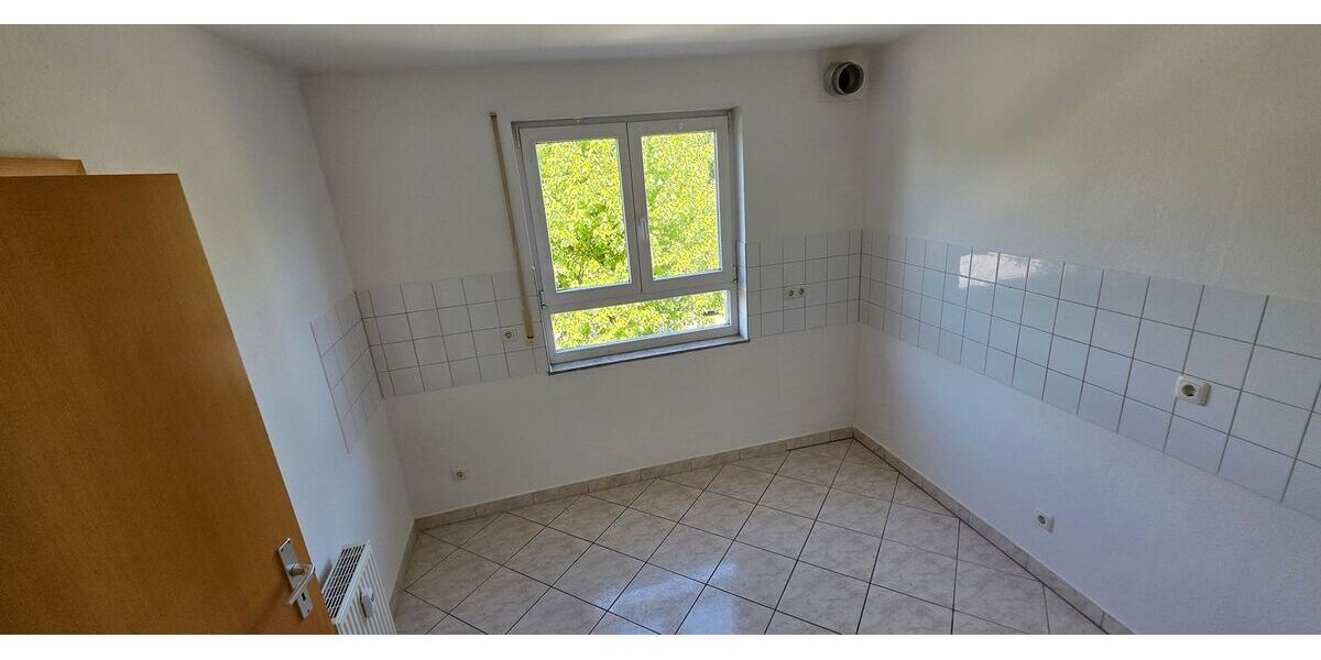 3-Raum-Whg. 83,2 qm 1.OG mit Balkon + TG-Platz - Appartement Schkeuditz Wehlitz | Angebot:27528123