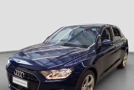Audi A1 8.360 km 24.420 &euro; Halle (Saale) 06110