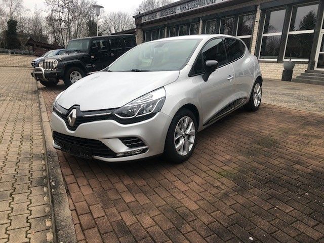 Renault Clio 68.685 km 8.699 &euro; Zörbig 06780