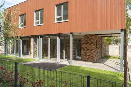 Haus Halle Giebichenstein - 3 Zimmer, 114 m&sup2;, 495.000&euro; | Angebot:27281746