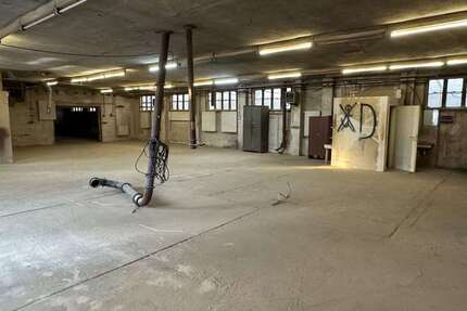 Gewerbeobjekt Halle Büschdorf - 1.100&euro; | Angebot:23812191