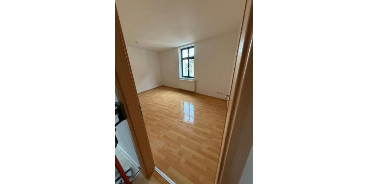 Maisonettenwohnung Halle (Saale) Damaschkestraße - 4 Zimmer, 95 m&sup2;, 790&euro; | Angebot:26473001