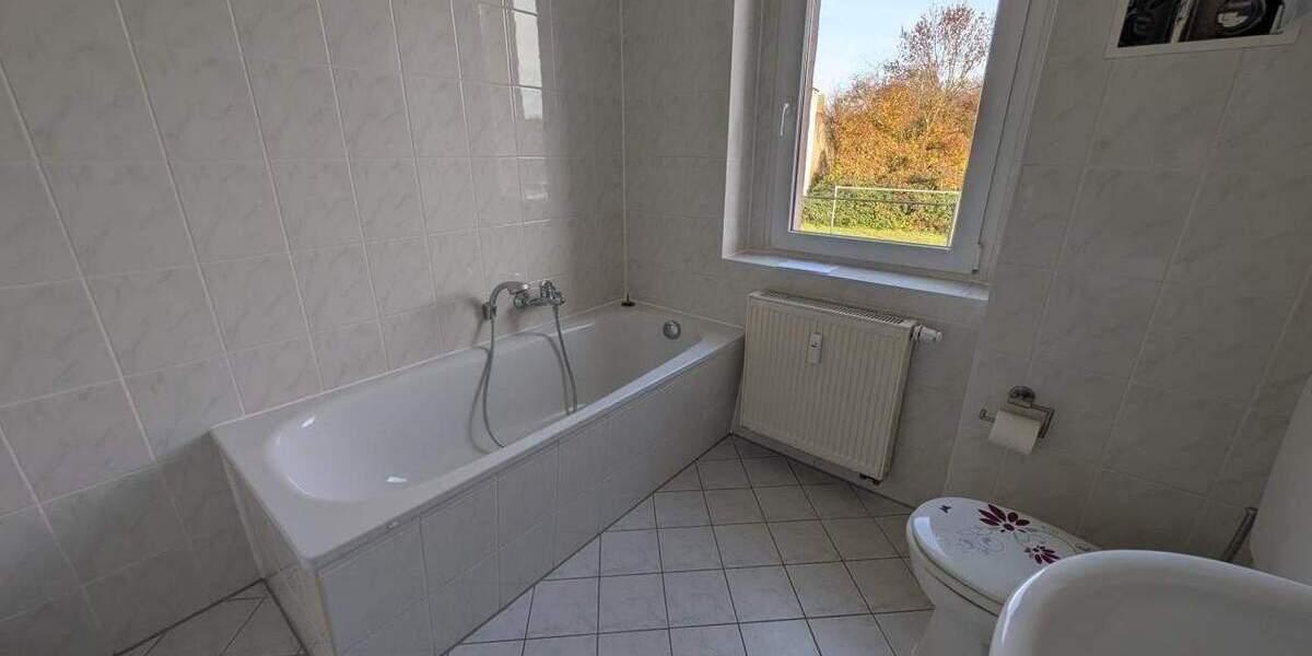 Etagenwohnung Schkeuditz - 2 Zimmer, 47 m&sup2;, 415&euro; | Angebot:25672016