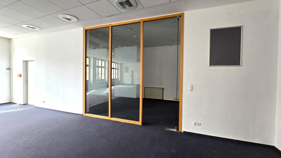 Gewerbeobjekt Köthen (Anhalt) - 1.000&euro; | Angebot:25335857