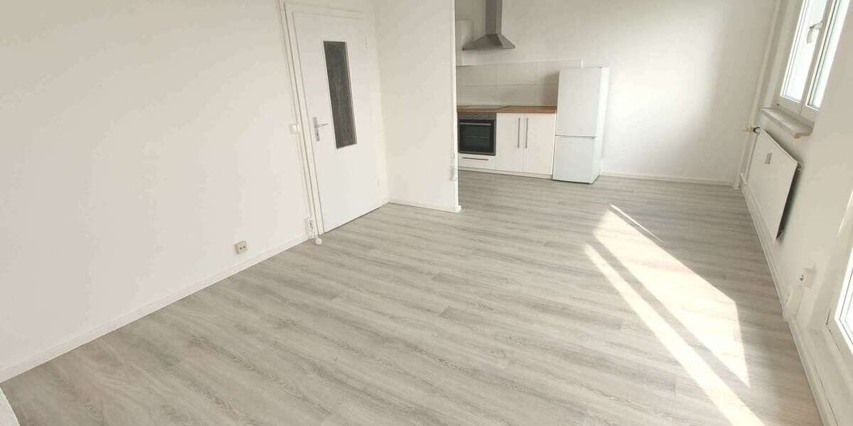 Etagenwohnung Halle Silberhöhe - 2 Zimmer, 50 m&sup2;, 460&euro; | Angebot:26188062