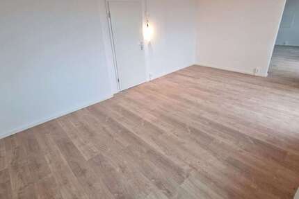 Wohnung zum Mieten in Halle 830 € 118 m²