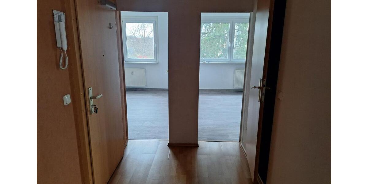 Etagenwohnung Halle (Saale) Silberhöhe - 4 Zimmer, 68 m&sup2;, 110.000&euro; | Angebot:25874261