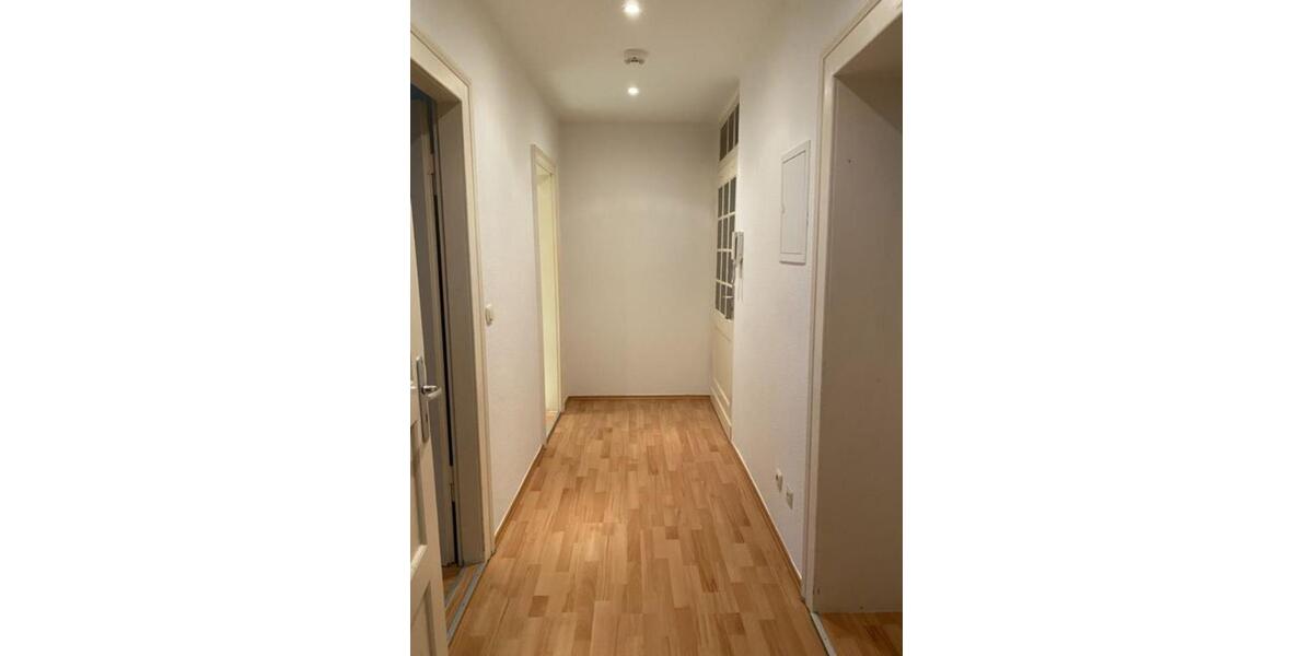 Hochparterre Halle (Saale) Damaschkestraße - 3 Zimmer, 73 m&sup2;, 510&euro; | Angebot:24429595